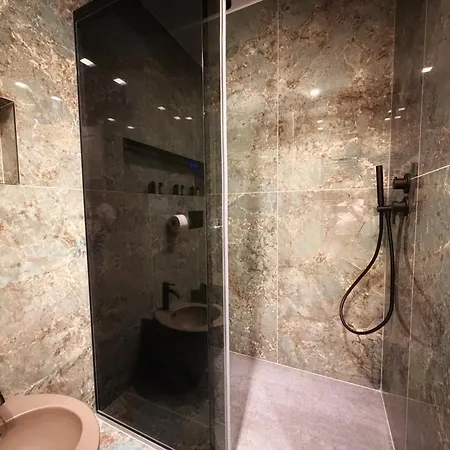 Marghera 37 Apartamento *